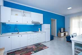 Central Seaview Apartment