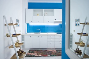 Central Seaview Apartment