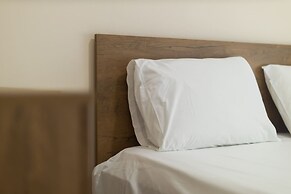 Central Seaview Apartment