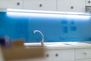 Central Seaview Apartment