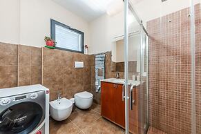 2-br Apartment Close to Radio Shkodra Roger That