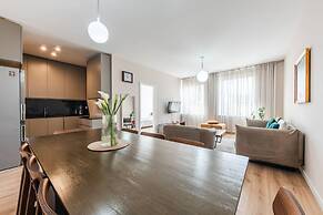 2-br Apartment Close to Radio Shkodra Roger That