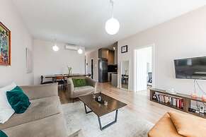 2-br Apartment Close to Radio Shkodra Roger That