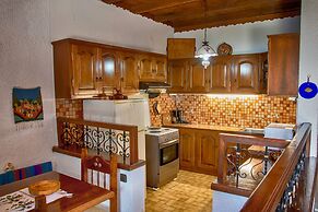 Archontiko Merylins Pinakates Pelion