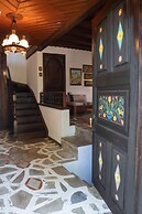 Archontiko Merylins Pinakates Pelion