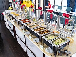 Aqua Elegance Cruise