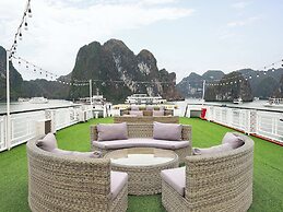 Aqua Elegance Cruise