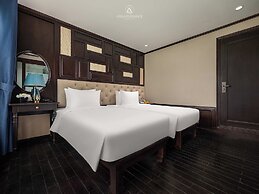 Aqua Elegance Cruise