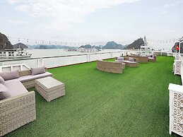 Aqua Elegance Cruise