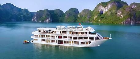 Aqua Elegance Cruise