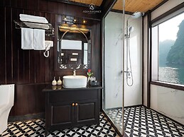 Aqua Elegance Cruise