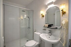 Eco Nest Cozy Apartment & Hotel