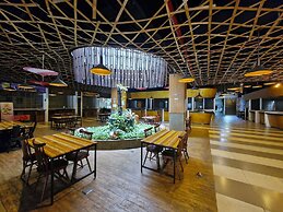 High Livin Apartment Parahyangan