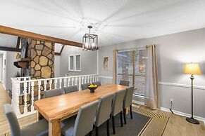 Lake View Newly Renovated