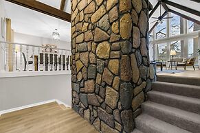 Lake View Newly Renovated