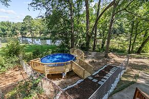 Lake View Newly Renovated