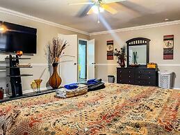 The Gleaming Gemstone on Gilmore