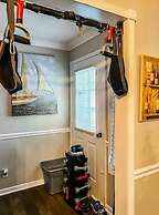 The Gleaming Gemstone on Gilmore