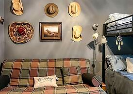 The Gleaming Gemstone on Gilmore