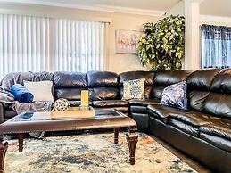 The Gleaming Gemstone on Gilmore