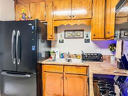 The Gleaming Gemstone on Gilmore