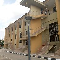 House5 Royal Comfort Ltd