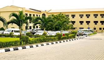 House5 Royal Comfort Ltd