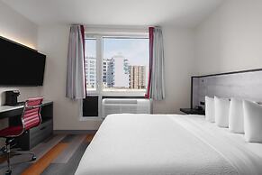 Ramada By Wyndham Brooklyn Near Flatbush