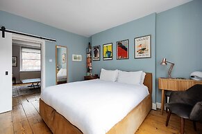 West End Hideout Apartment London