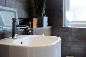 West End Hideout Apartment London