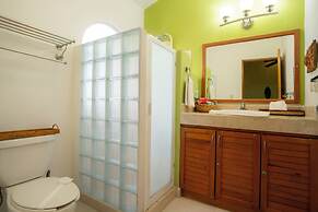 3 Bedroom villa with pool - Mayamar G9