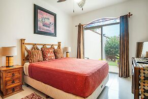 3 Bedroom villa with pool - Mayamar G9