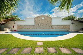 3 Bedroom villa with pool - Mayamar G9