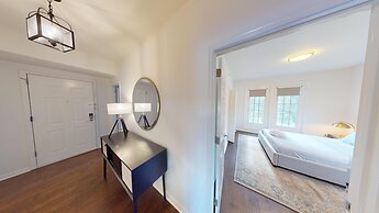 Nashville West End Getaway