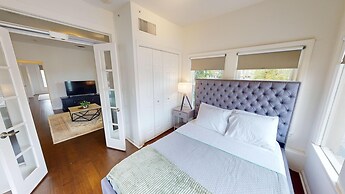 Nashville West End Getaway