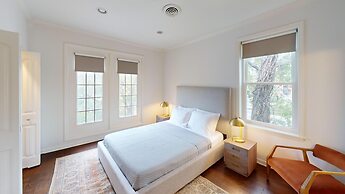 Nashville West End Getaway