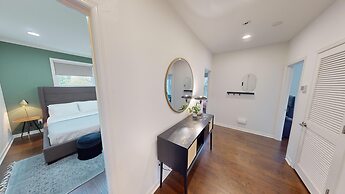 Nashville West End Getaway