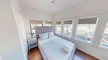 Nashville West End Getaway