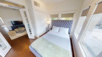 Nashville West End Getaway