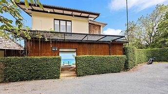 Jasmine Waterslide Villa