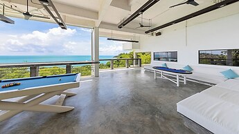 Jasmine Waterslide Villa