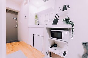 Minimalist Loft 301