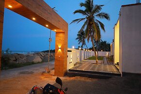 Azhagu Beach Resort