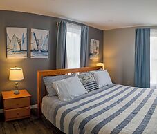 Modern NewlyFurnished Acadia Apt