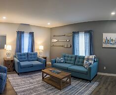 Modern NewlyFurnished Acadia Apt