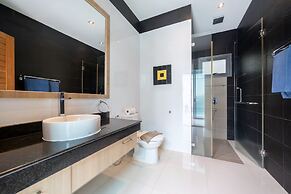 Villa Talosy with Salt Pool near NaiHarn