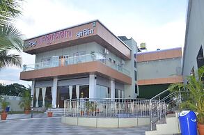 Hotel Ramayana