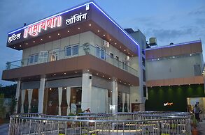 Hotel Ramayana