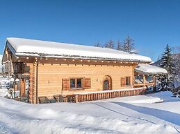 Exceptional Chalet With Outdoor Bubble Bath