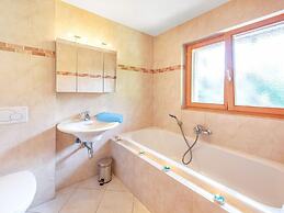 Exceptional Chalet With Outdoor Bubble Bath